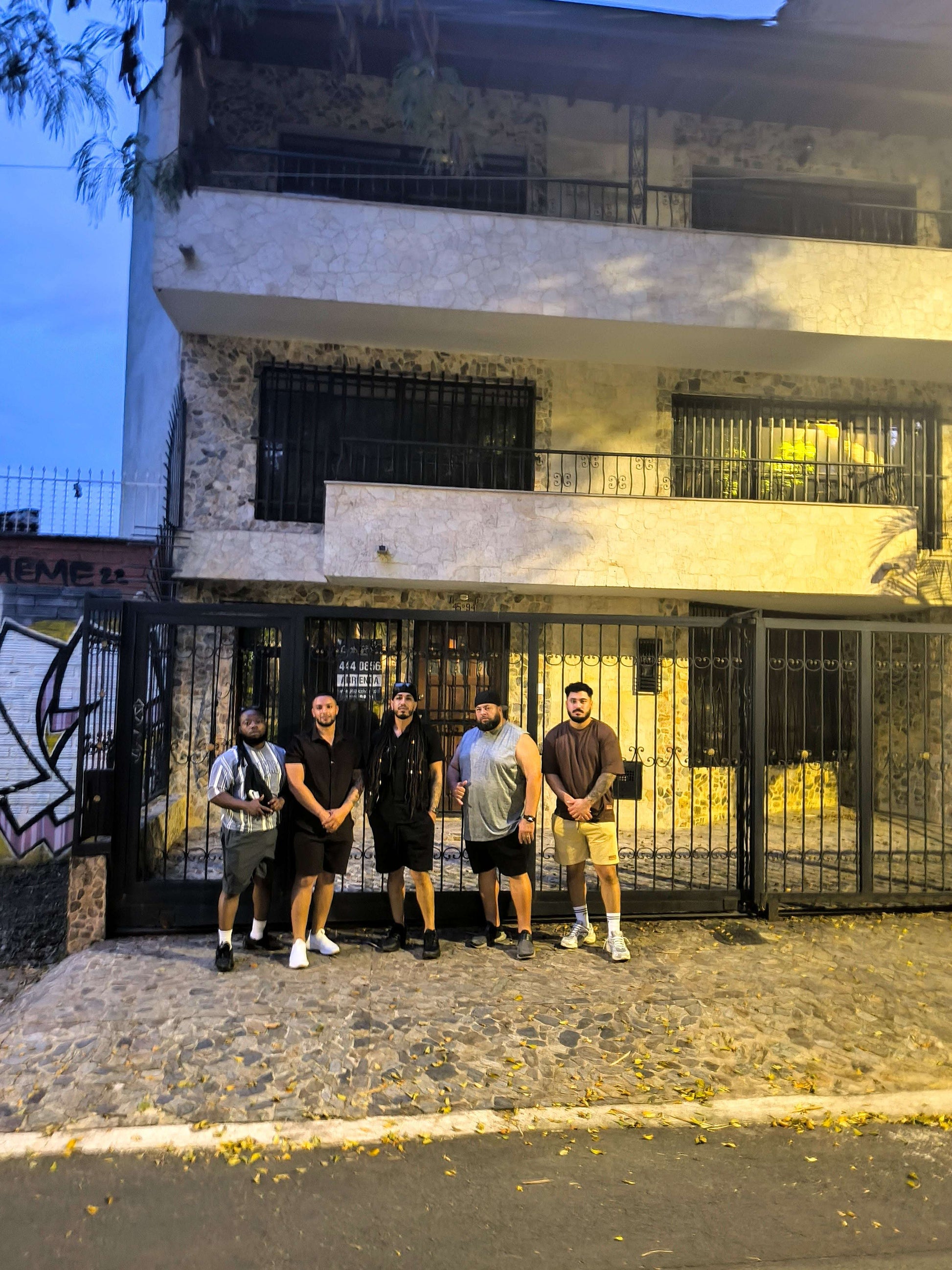 🏛️ PABLO ESCOBAR PRIVATE TOUR