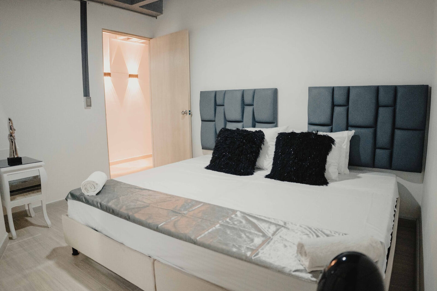 🏙️ LAURELES INDUSTRY LIVING: MODERN 4-BR LUXURY HOME (180 M²)