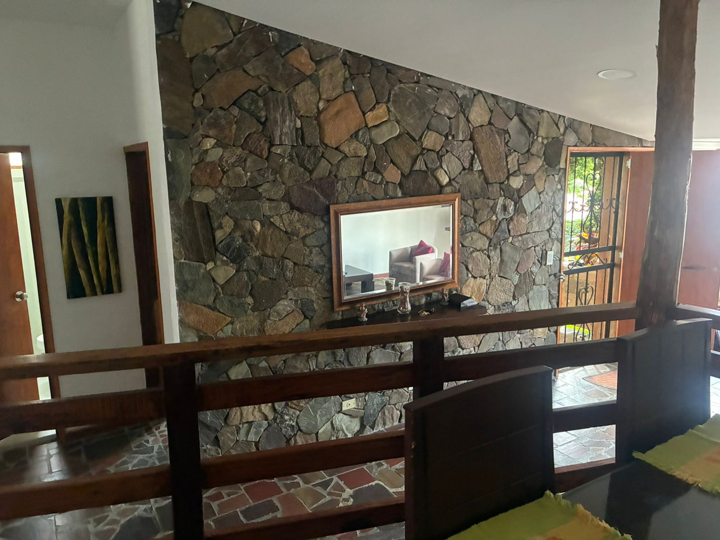 POBLADO'S SECRET GEM • COZY 2BR HOME IN EL POBLADO