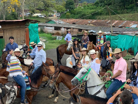 PRIVATE HORSEBACK RIDING TOUR